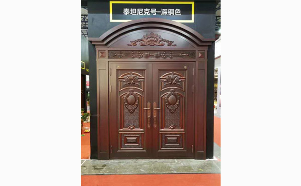 青海铜门